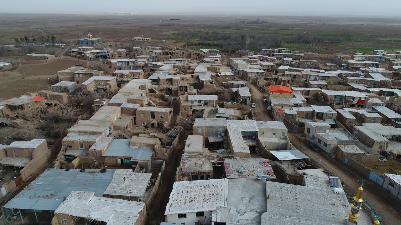 تصاویر هوایی زیبا از روستای برغمد تقدیم نگاه شما عزیزان حتما ایویدئو را تا آخر ببینید