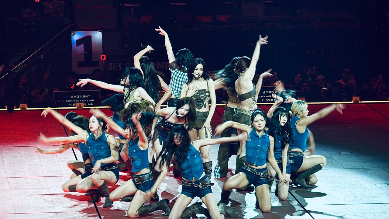 251108 TWICE - THIS IS FOR CONCERT IN MELBOURNE - DAY 1 - Hell in Heaven