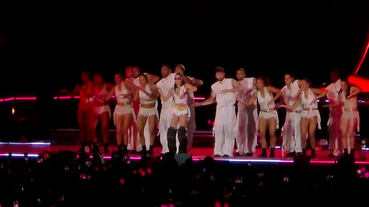 제니 (JENNIE) - with the IE (way up) + like JENNIE (250706 DEADLINE Tour Live in Goyang)