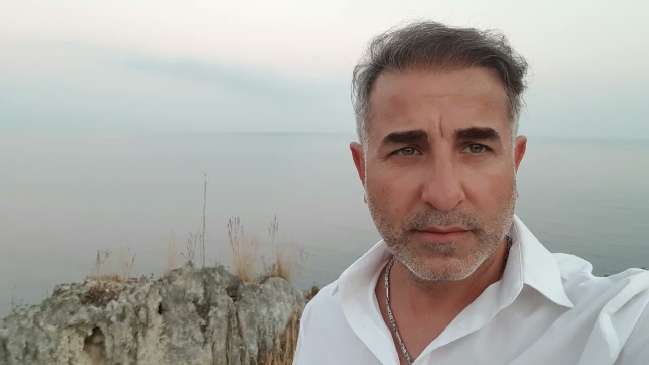 GELMİŞ BAHAR GEÇMİŞ YAZLAR NEYLEYİM