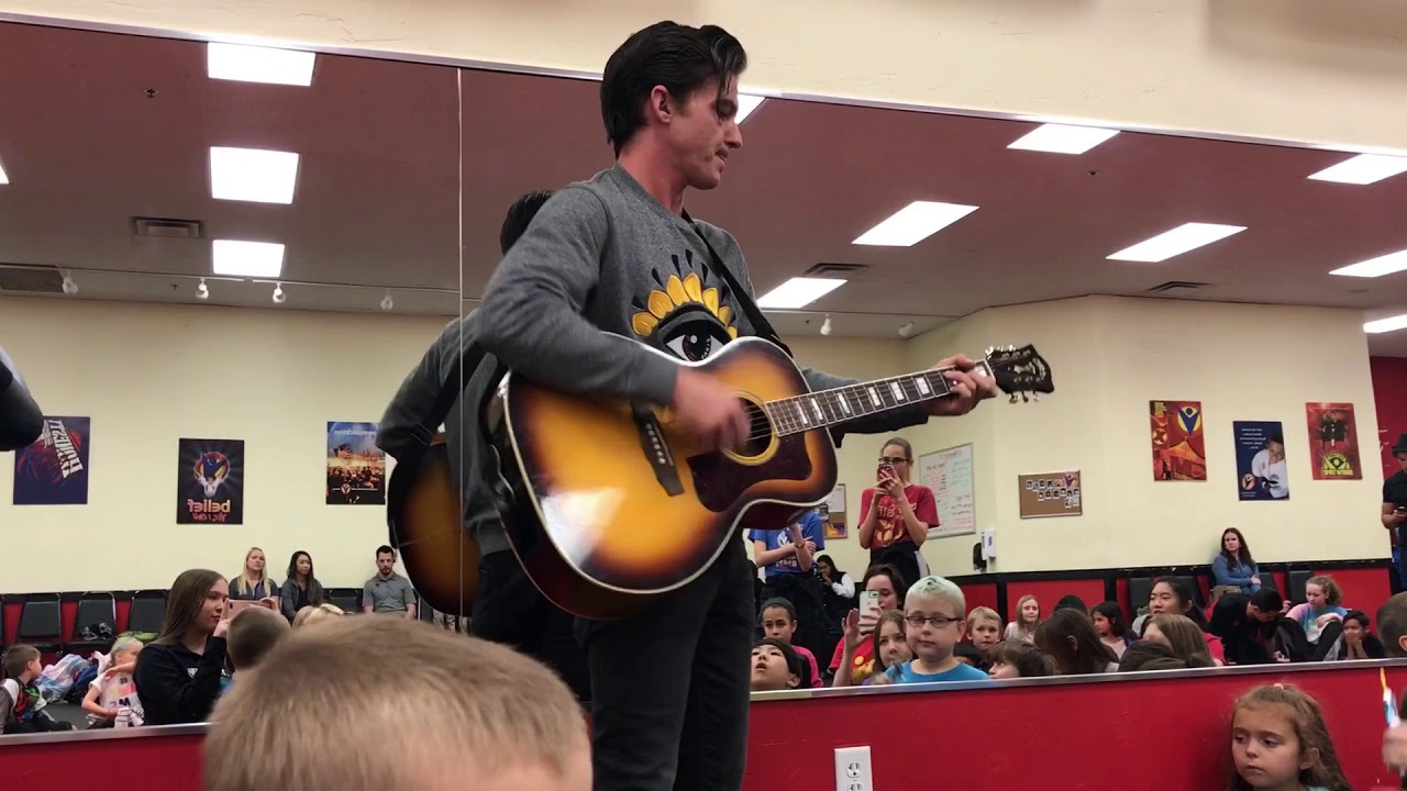 Meeting Drake Bell!!! 11/17/2017