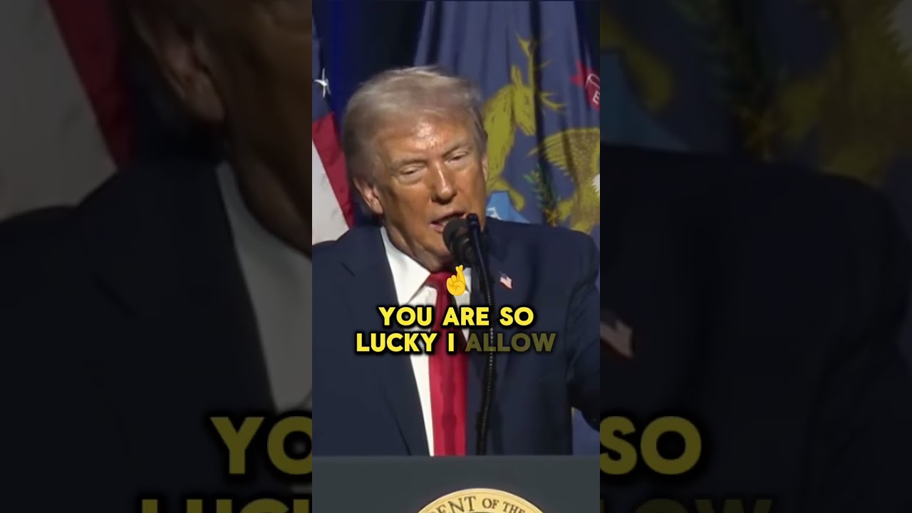 Trump Tells Crowd They’re Lucky 