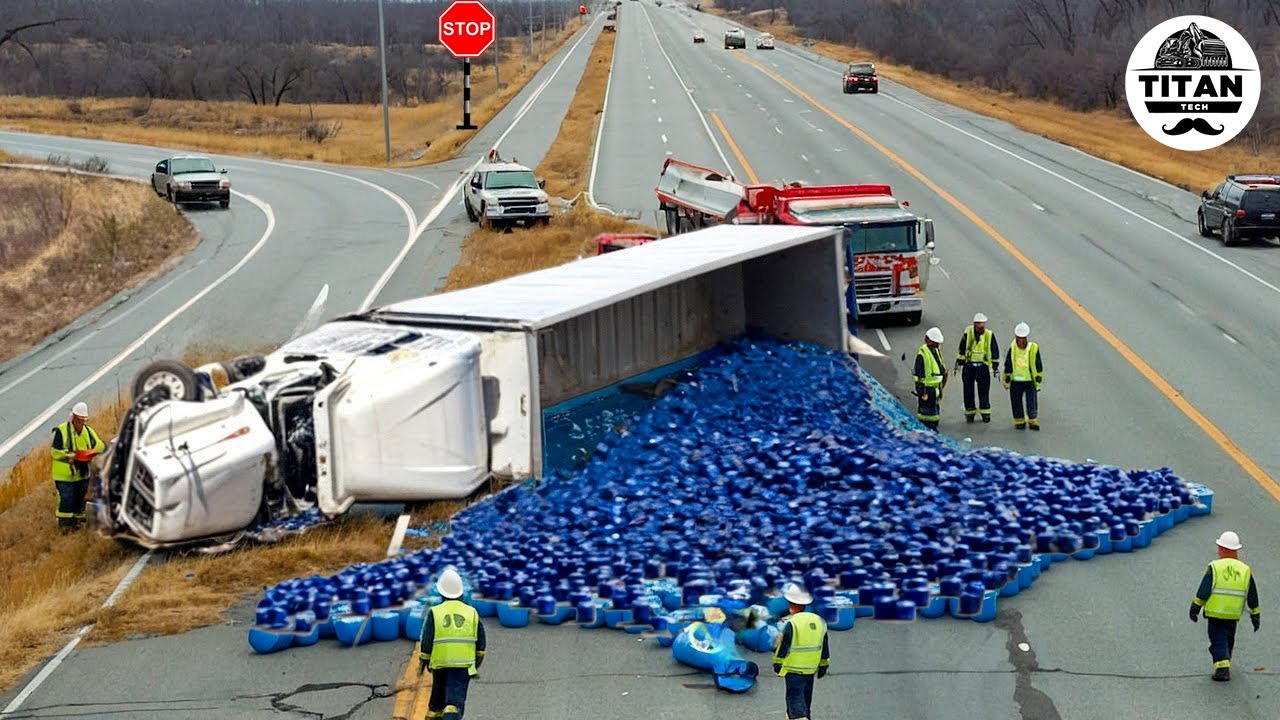 Dangerous Idiots Fastest Truck & Heavy Equipment Fails | Extreme Oversized Truck Transport #21