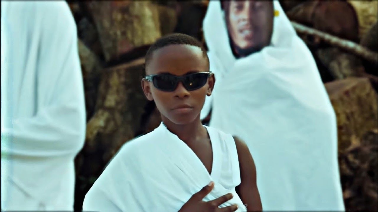 Kmra - Luvunu (ft Lil Emma) [Clips Officiel] Prod By Mrk75