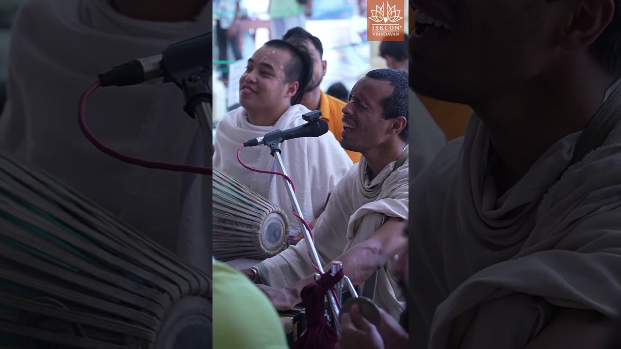 Ecstatic Kirtan with Rai Kanu Prabhu &ndash; Soul-Stirring Chanting #vrindavan #devotional#iskconvrindavan