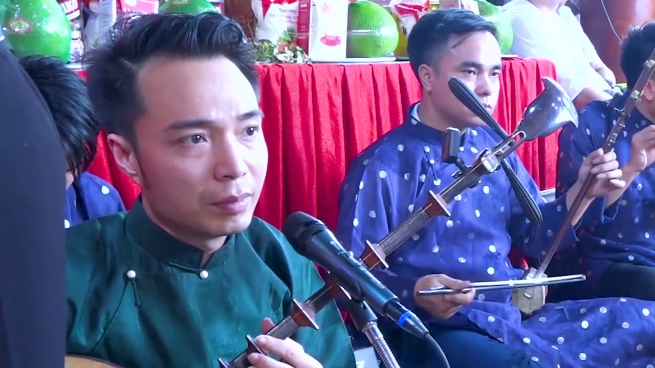 Quan Đệ Ngũ Tuần Tranh, Thanh Long   Hoài Thanh