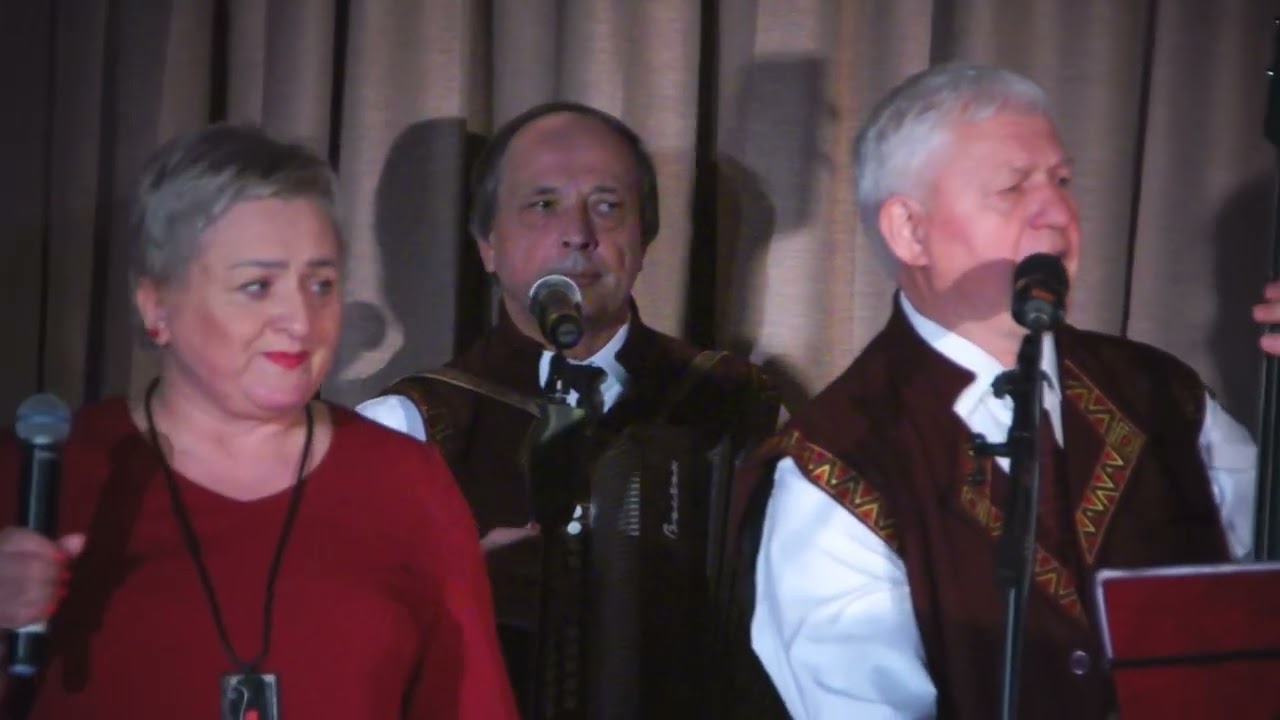 Bėgantys metai - Liaudiškos muzikos kapela 