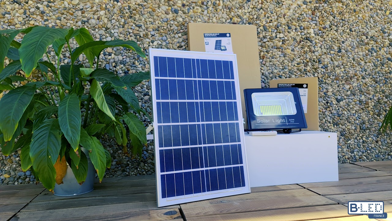 Projecteur solaire LED 60W avec télécommande
