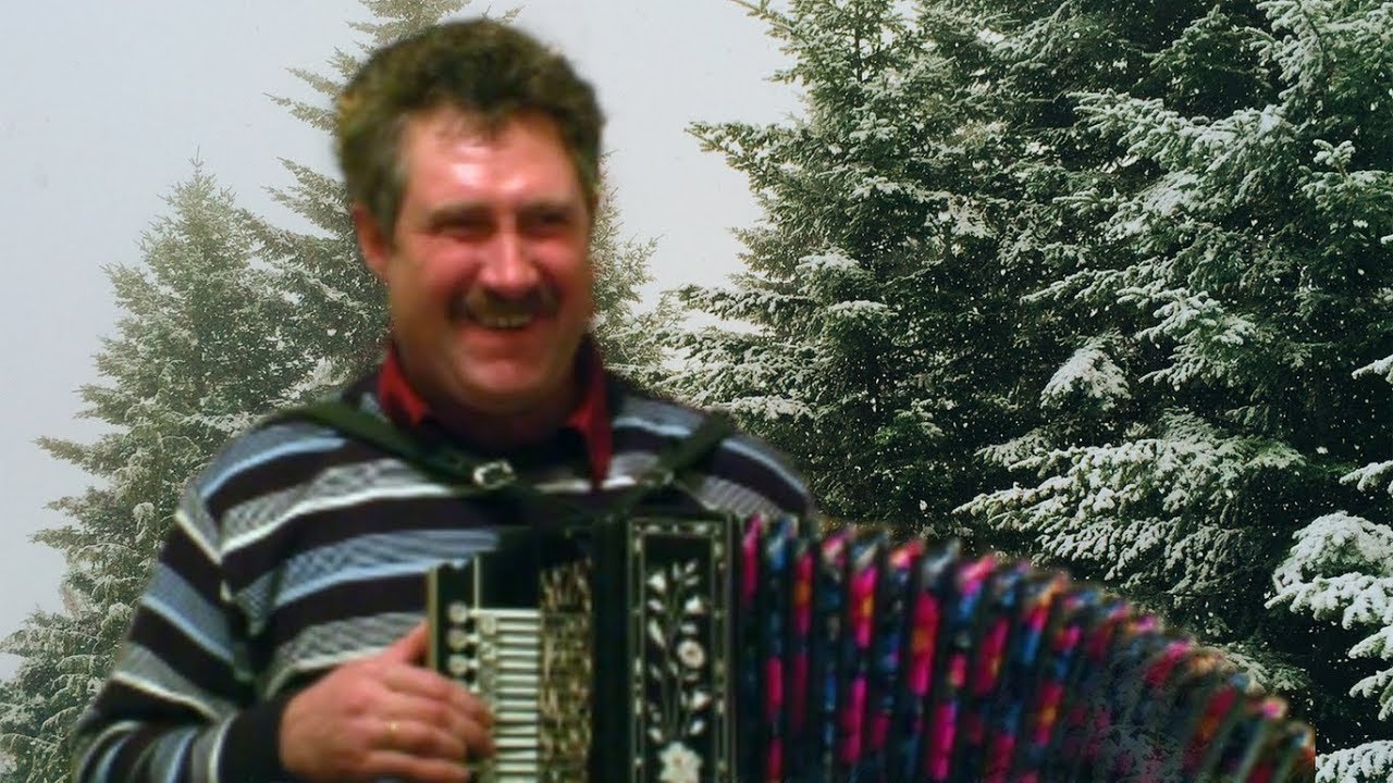 Василий Вялков  