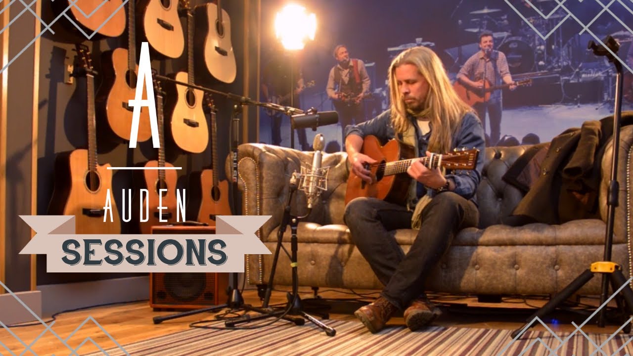 KENNETH J NASH - Head Over Heels | Auden Guitars Sessions