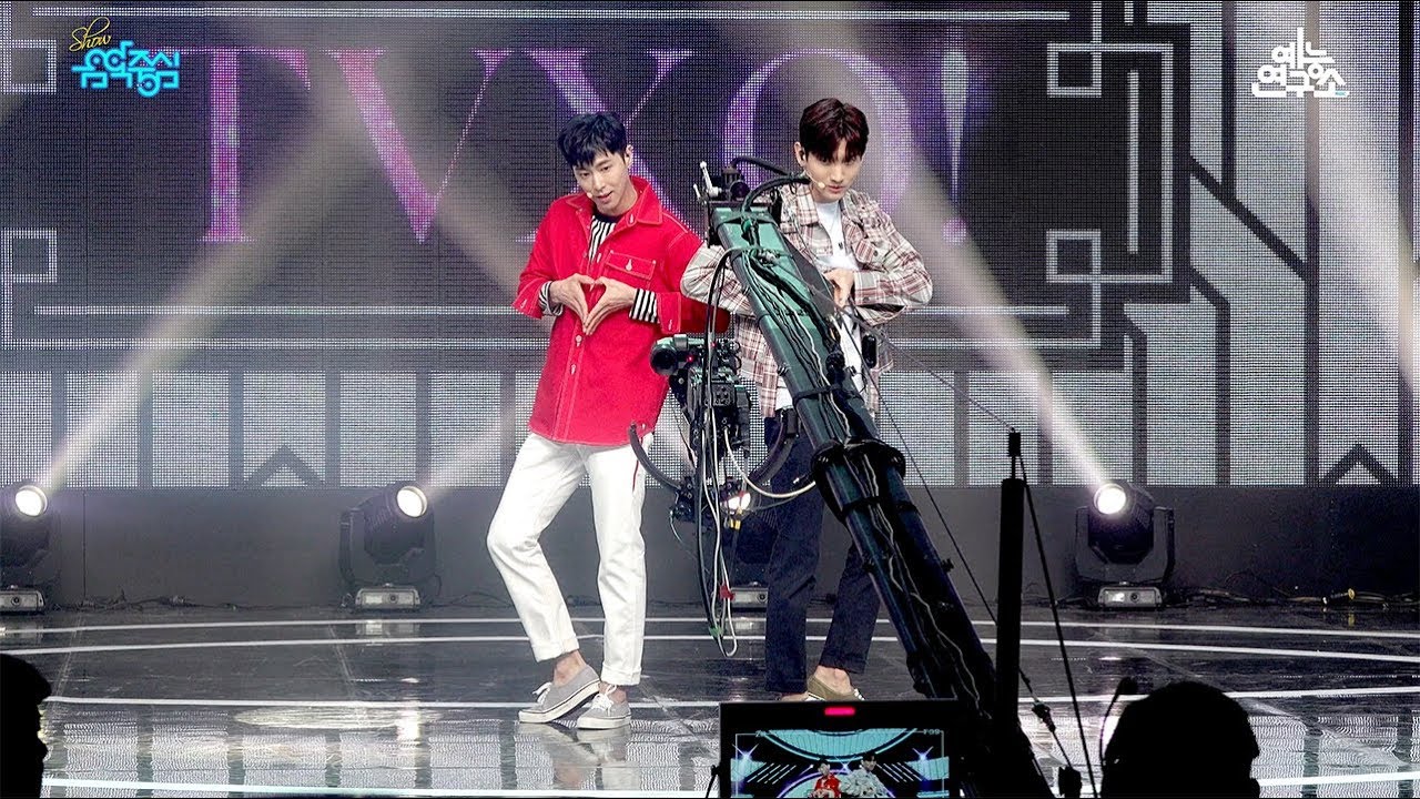 [예능연구소 직캠] 동방신기 평행선 @쇼!음악중심_20180331 Love Line TVXQ! in 4K
