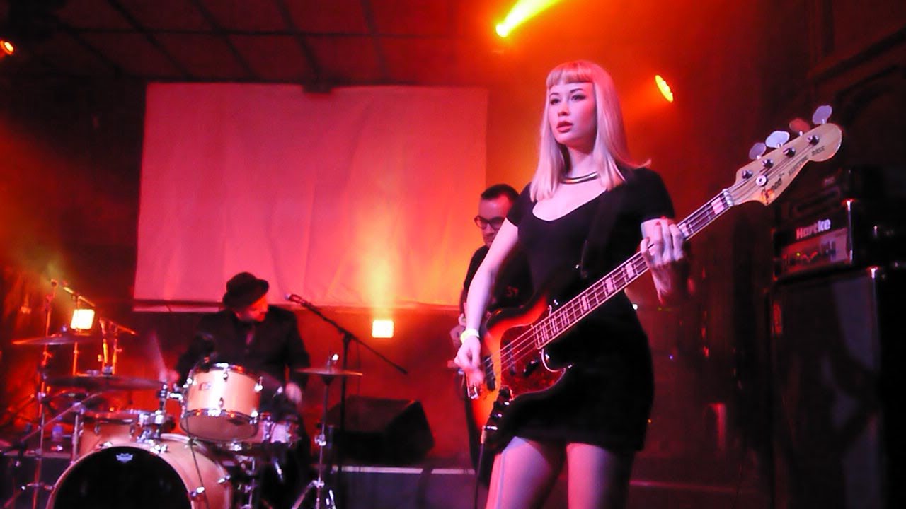 Messer Chups feat Polina Draculina - Crash 05/01/18