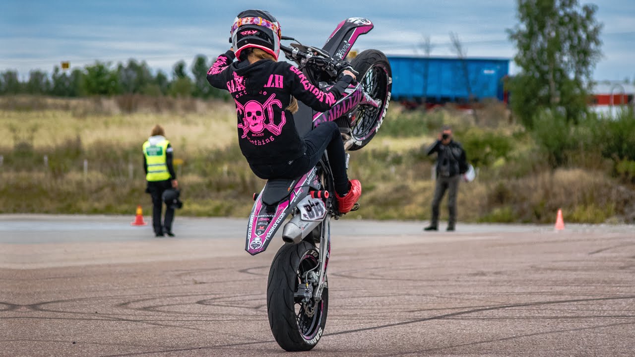 Saaraazh - Start2Ride | Supermoto Stunts