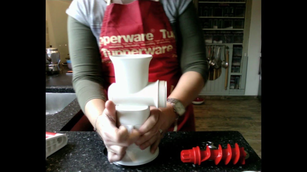 TUPPERWARE DEMO 1 - Frikadellen zelf maken