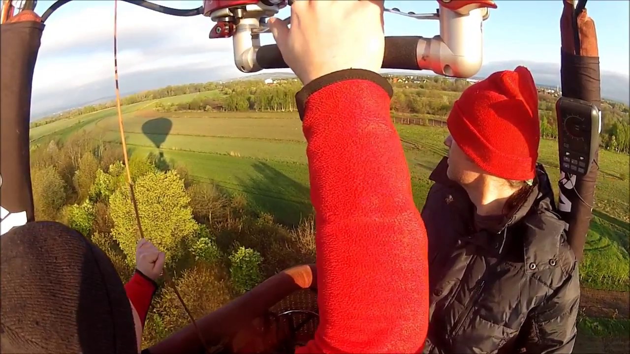 Krosno Balloon Competition, approach and landing in windy conditions