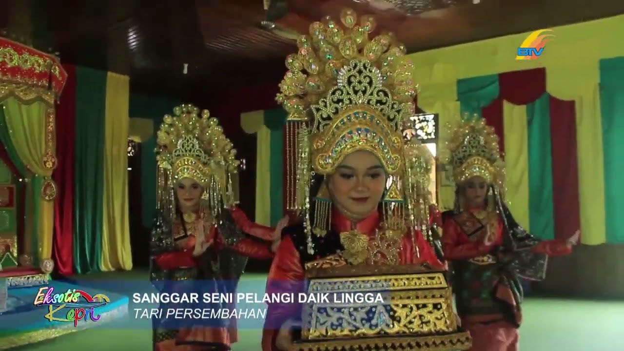 EPS DESTINASI WISATA SEJARAH SITUS DAN REPLIKA ISTANA DAMNAH