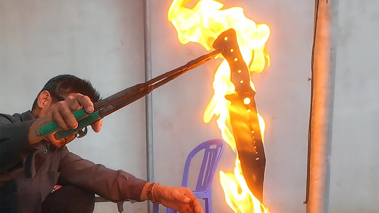 Creating Sharp Bowie Knife From a Leaf Steel