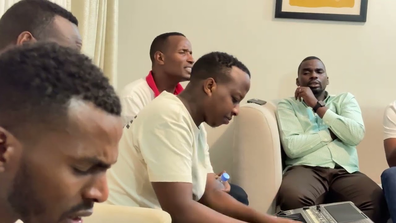 NANUBU YESU ARACYAKIZA ATEZE AMABOKO With HEALING WORSHIP MINISTRY 