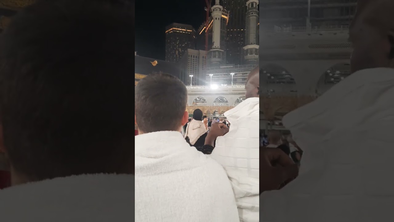Kabe de sabah ezanı...