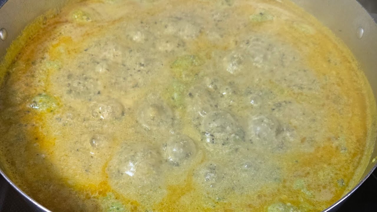 Delicious Healthy sweet Bitterleaves soup#cooking Bitterleaves soup livestreaming. 
