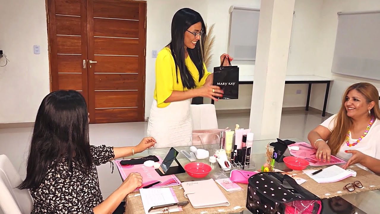 Clase de belleza Mary Kay - Liz Martínez