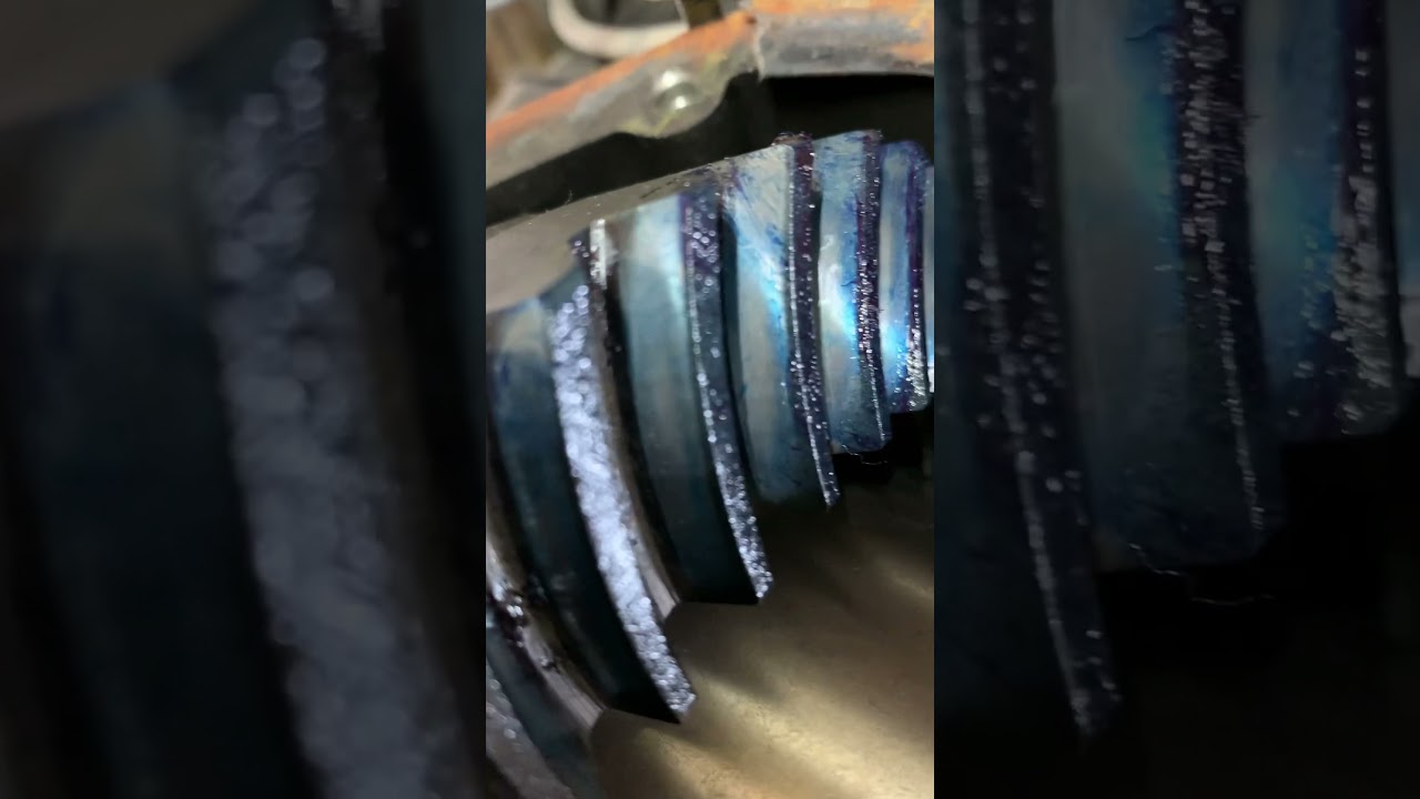 Rear differential humming noise when acceleration at 100km speed.