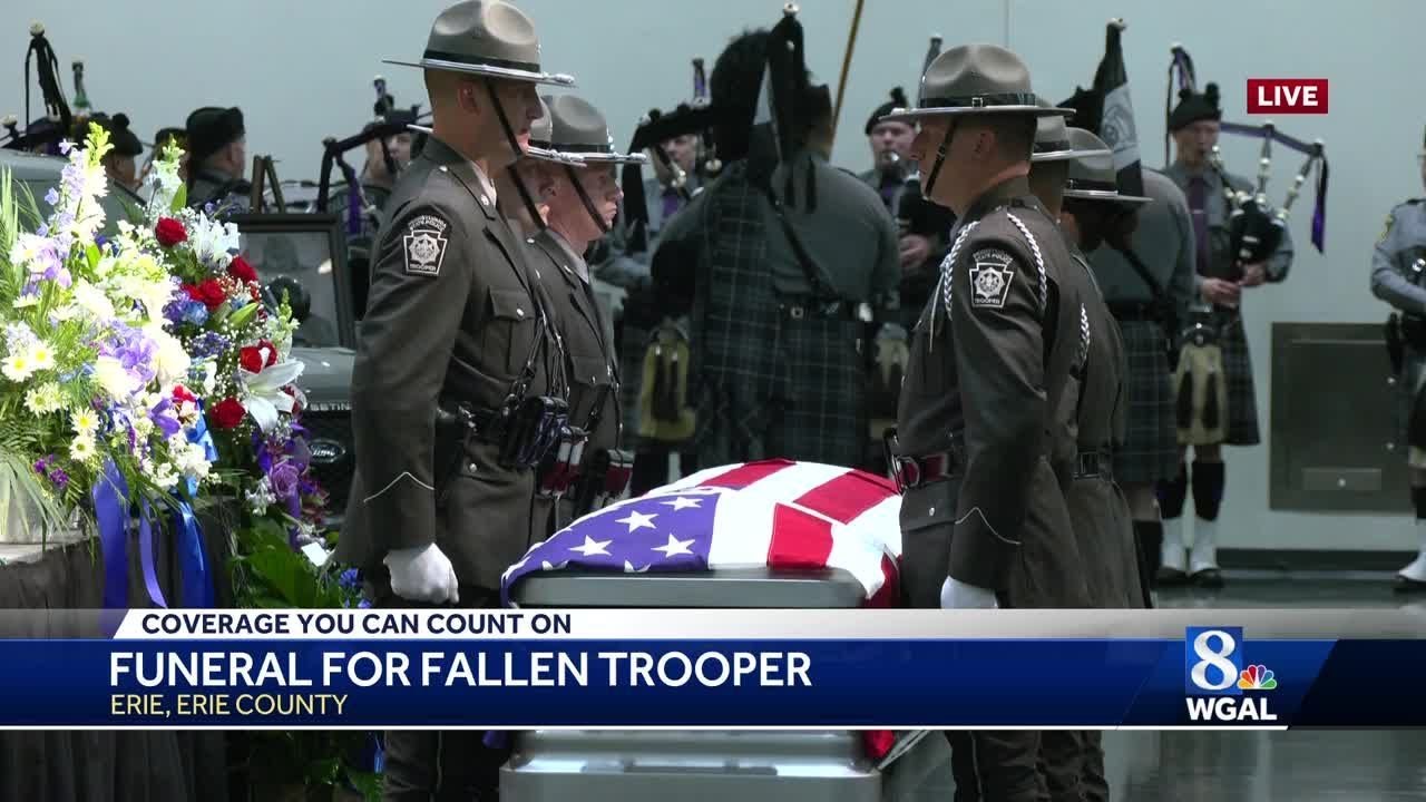 Pall bearers carry in fallen Pennsylvania State trooper
