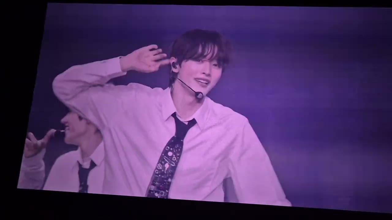 2024년 9월13일 라이즈 서울 팬콘  get a guitar 무대 겟기