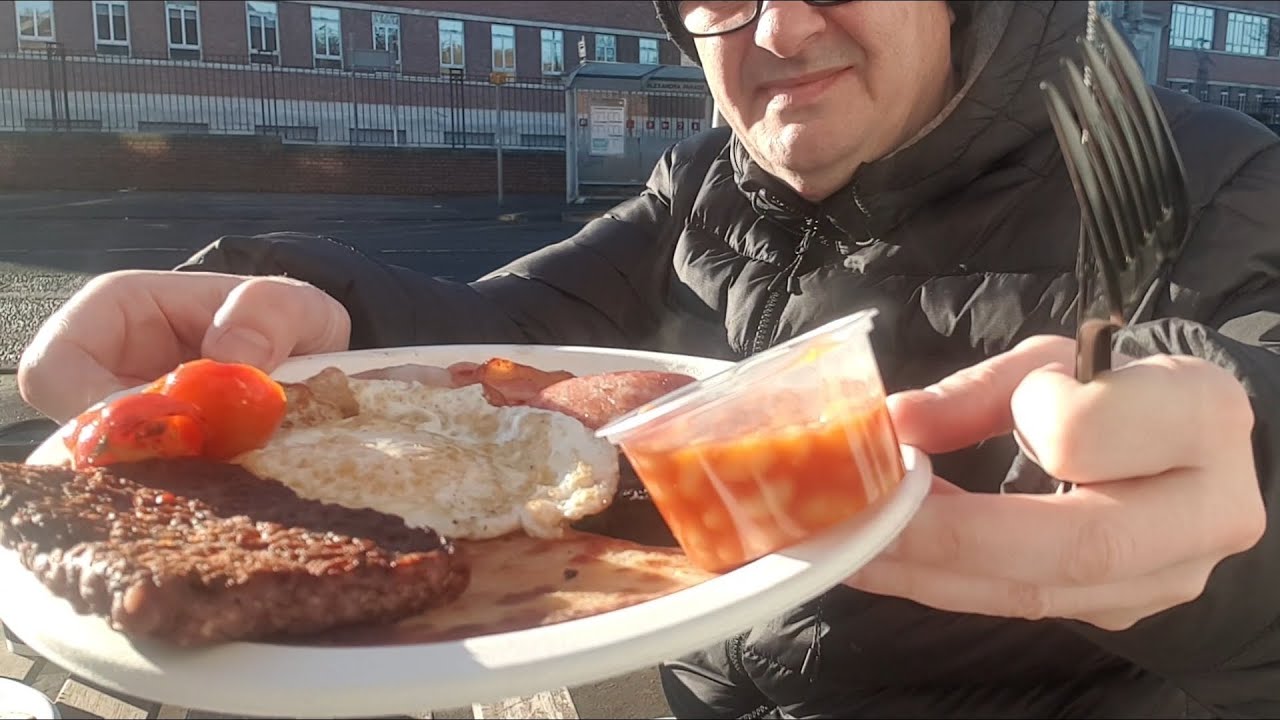 Dino's Alexandra Parade Breakfast Review 😋 🔥