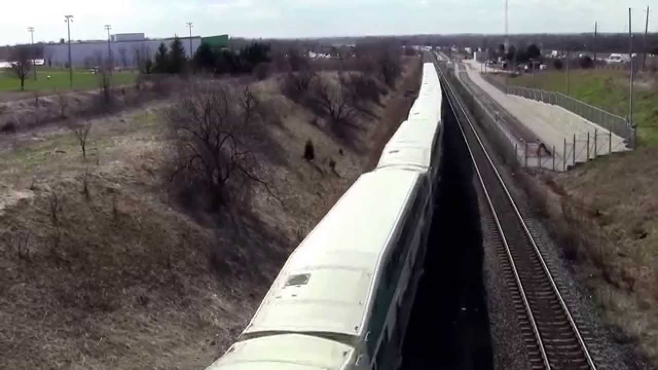 GO Train comming to Whitby