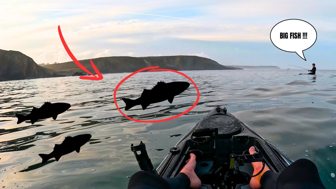 J'EMMÈNE MON VOISIN PÊCHER SON 1er BAR !!! Pêche du Bar en Bretagne