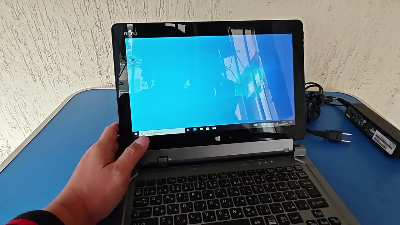 Laptop FUJITSU Q616 2w1