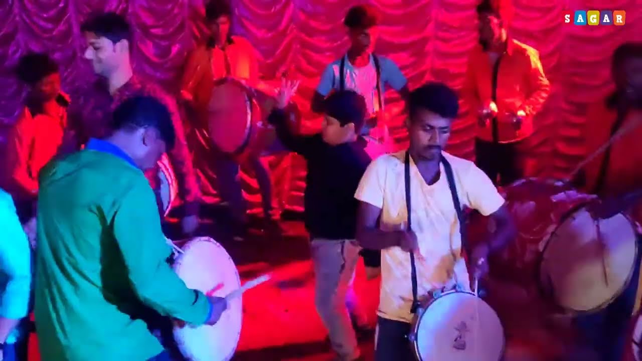 Are Diwano Mujhe pehchano main Hu Don |  Dhol Tasha