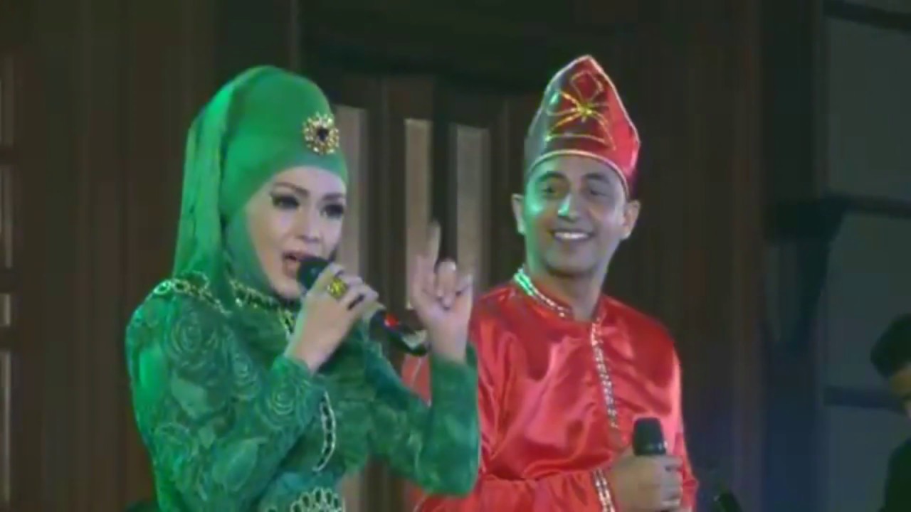 Duet Iyeth Bustami dan Nizar Ali Jakarta Melayu festival 2013 - Rentak 106