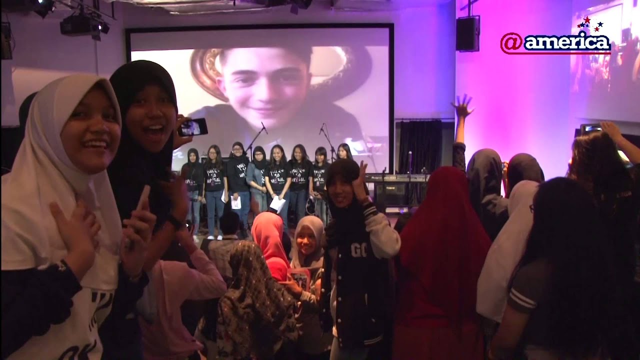 Gathering & Performance: Rocking The Planet X!