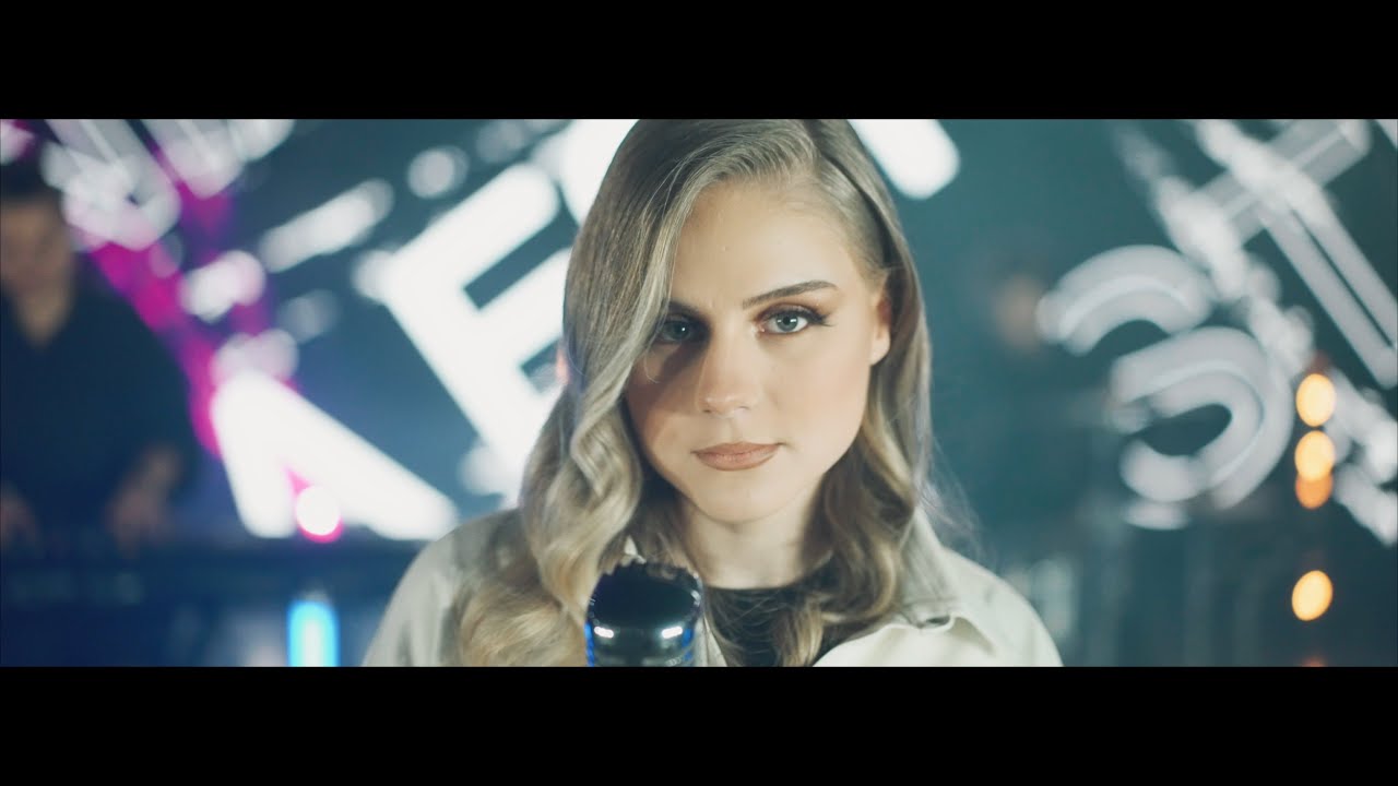 Estefania - Brandneu