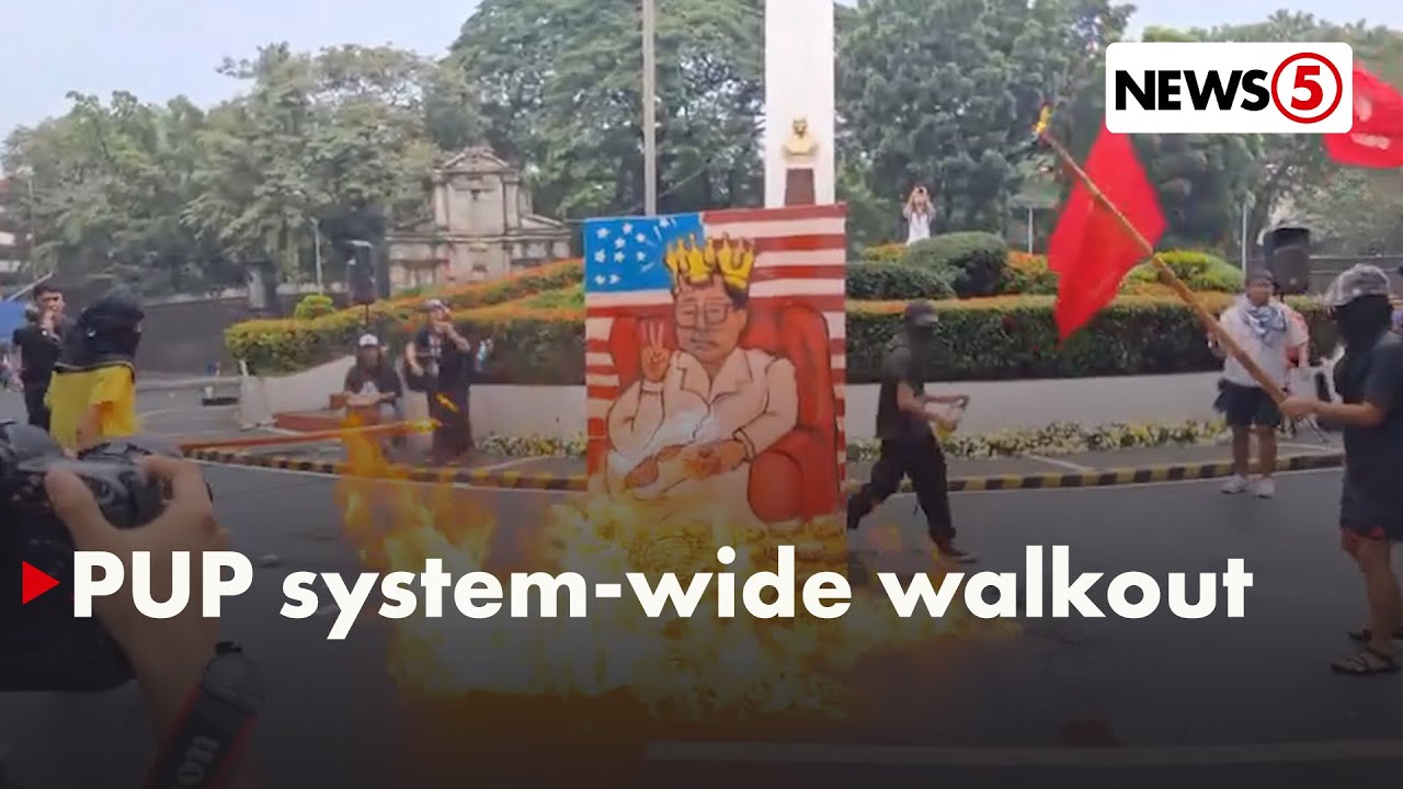 Mag aaral ng PUP, nagsunog ng effigy ni PBBM  bilang pagkondena sa malawakang korupsyon