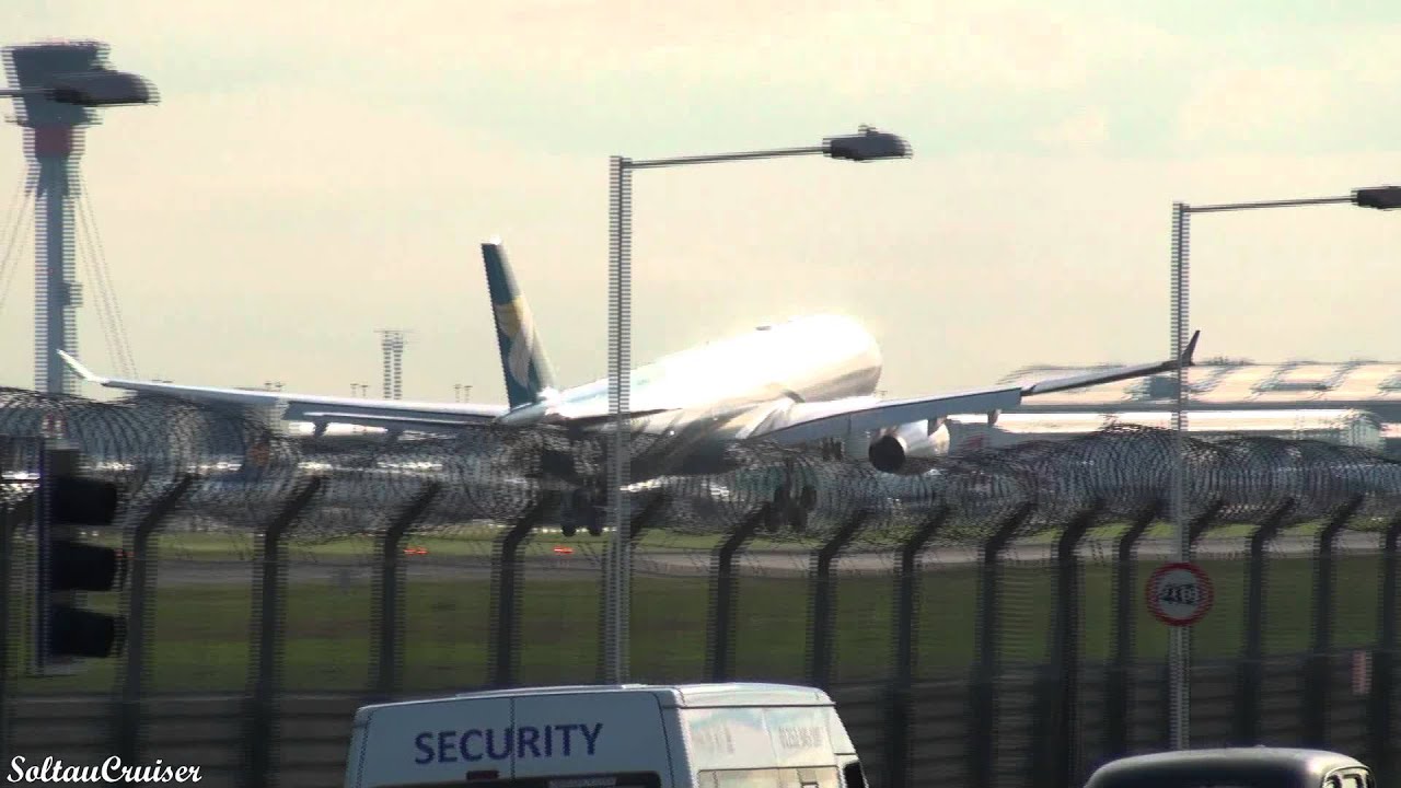 Oman Air Airbus A330 Landing at London Heathrow Airport (full HD)