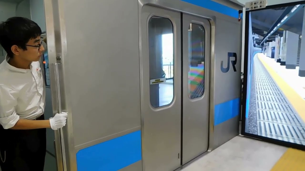 kaminakazato35が鉄道博物館で車掌シュミレーター(上級編)をプレイするシーン