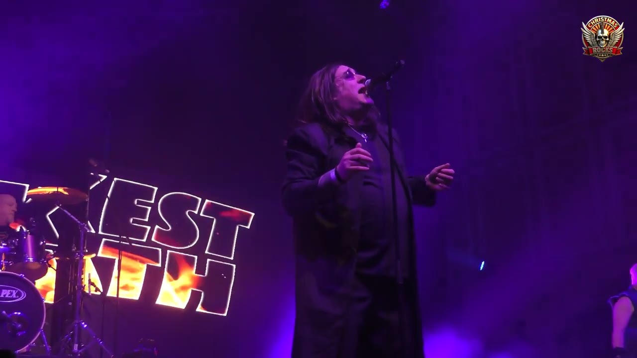 WAR PIGS Ozzy Ozzborn & Blackest Sabbath