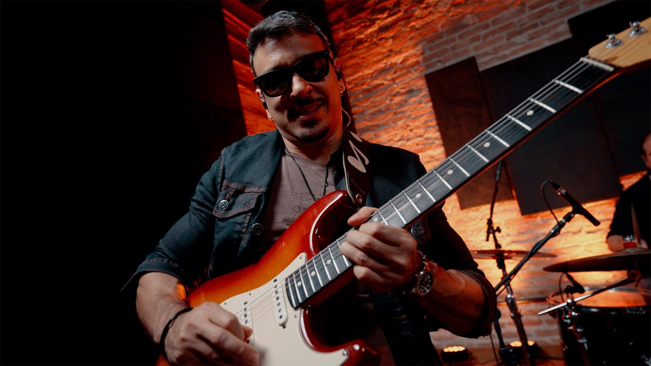 Lonely Boy | The Black Keys | Luis Lima Trio Live Session