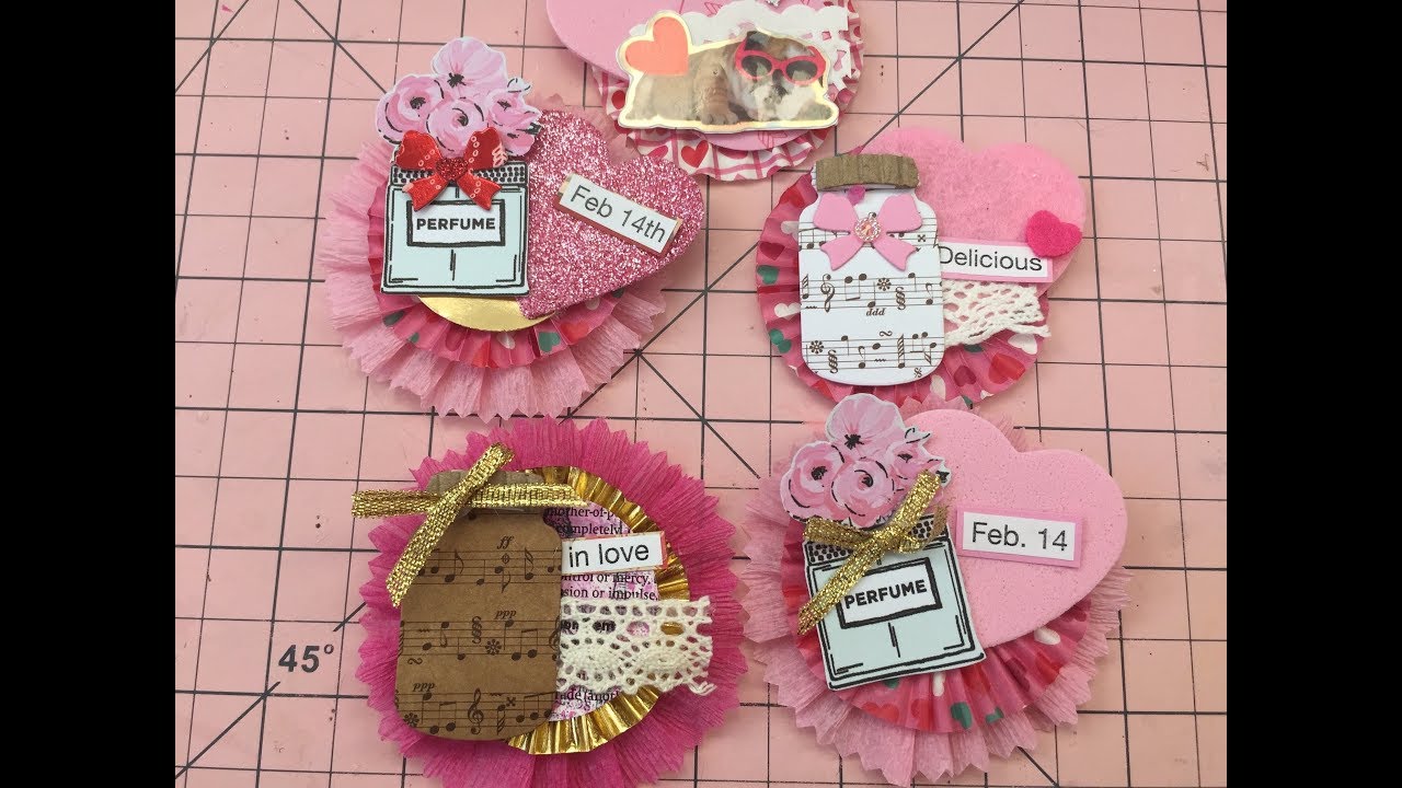 Crepe Paper and Cupcake liner Rosette tutorial 😉💖