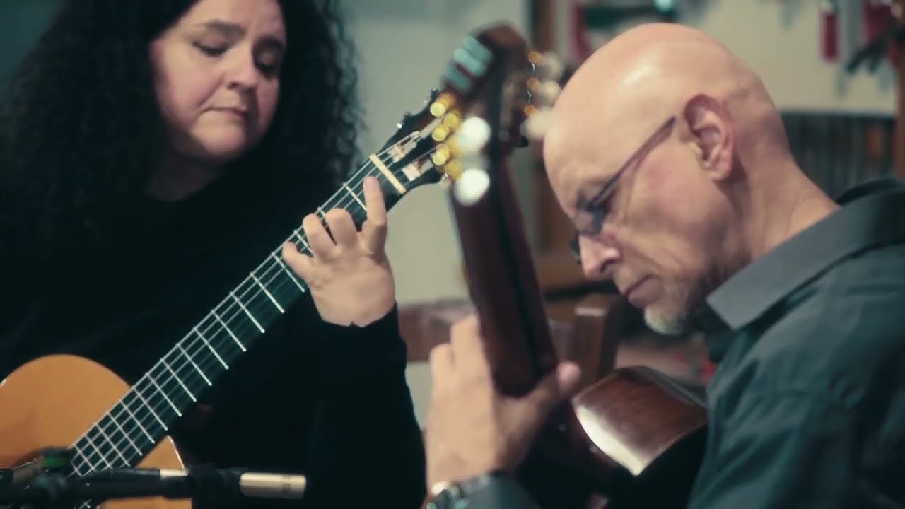 324 Virginia Avenue (Marcelo Coronel) - Miriam Fernández & Marcelo Coronel