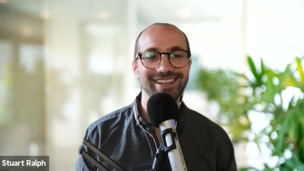 Haastattelussa The OCD Stories Podcastin Stuart Ralph
