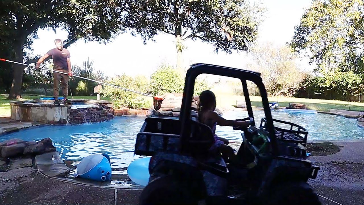PowerWheel into the New Pool!? | Sam & Nia