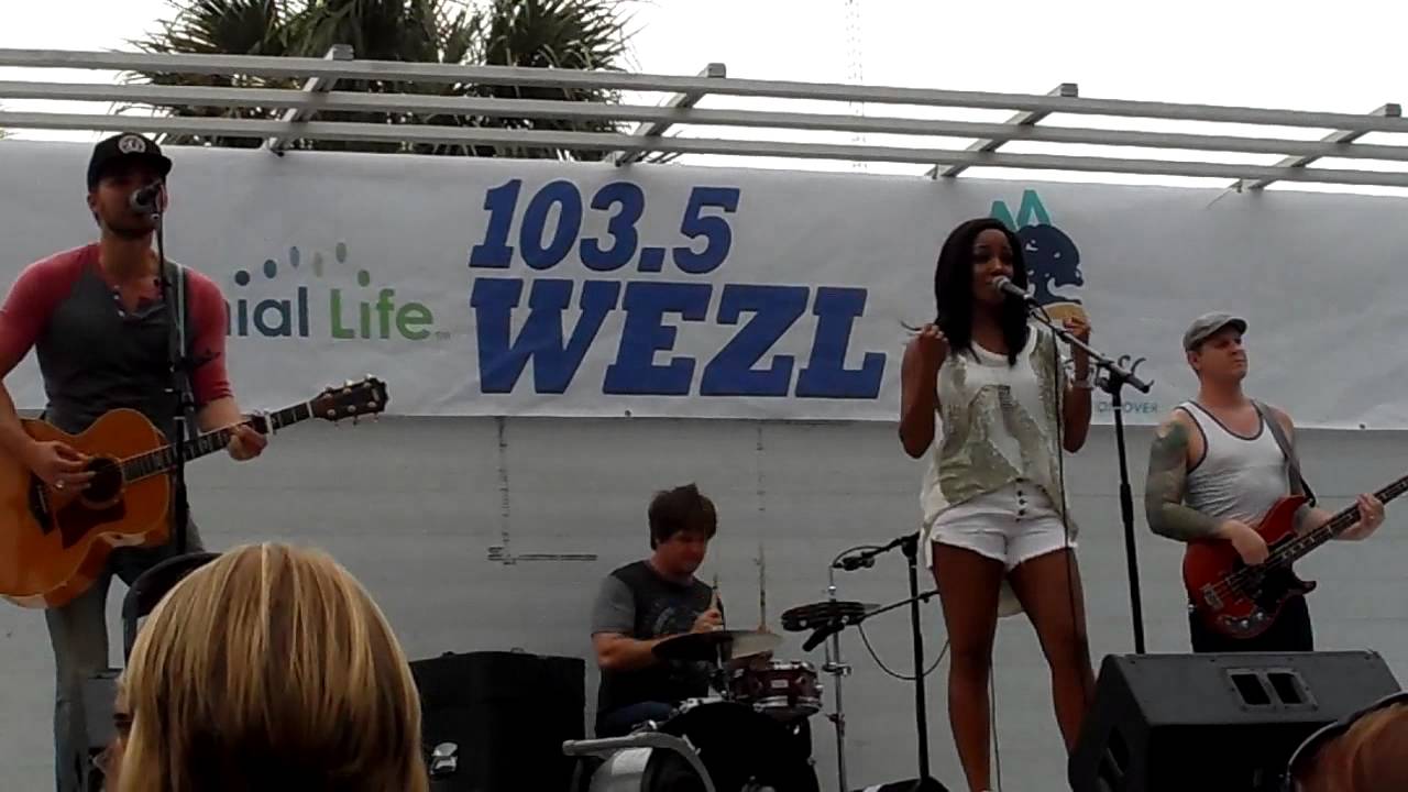 Mickey Guyton  Better Than You Left Me