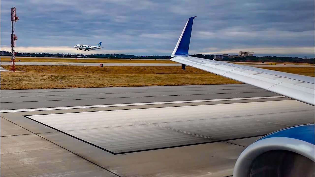 DELTA 737-900ER TAKEOFF FROM ATL RUNWAY 09L ✈️ FIRST CLASS WINDOW VIEW + ATC