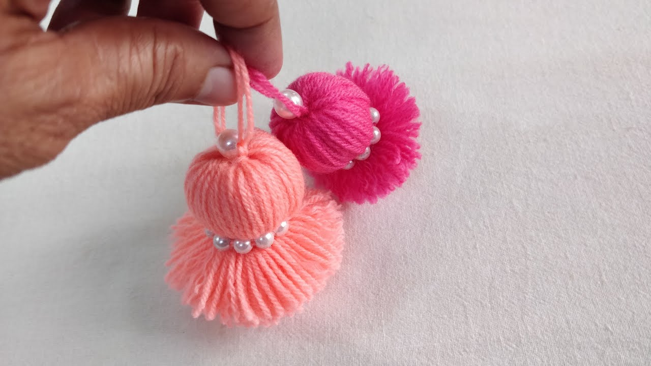 ऊन से बनायें बहुत ही खूबसूरत और Stylish Latkan Design | Latkan Making at Home