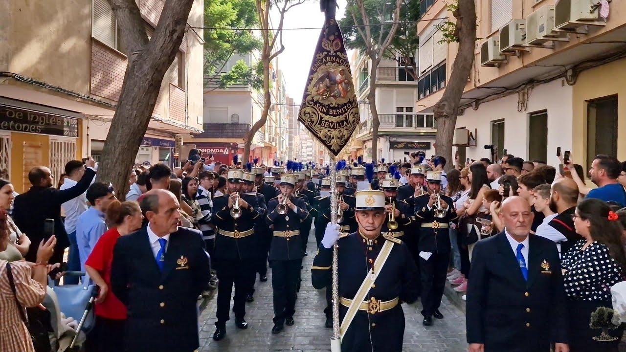 Pasacalles de la AM Encarnación en la Magna de Almería