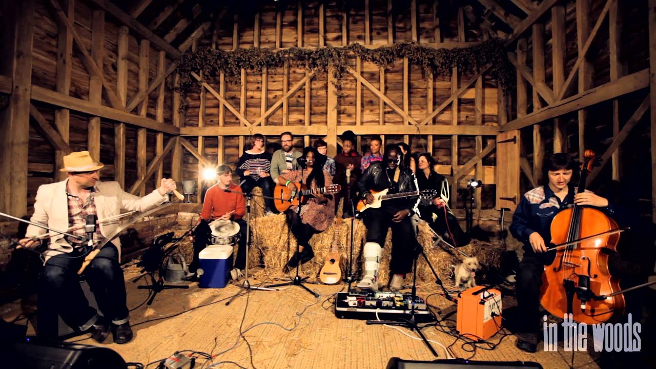 'Gatekeeper' - Eska // In The Woods 2012 Barn Sessions